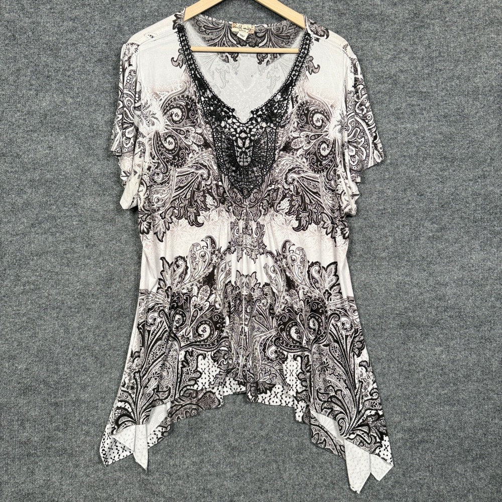 World Unity Plus Size 3X Top White Black Jeweled Embroidered Liquid Knit Stretch